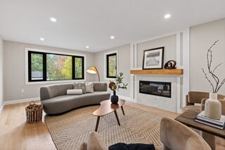 Photo of 8 Mulberry Cir Ayer, MA 01432