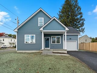 Photo of 20 Willow St Clinton, MA 01510