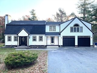 Photo of 6 Susan Circle Carver, MA 02330