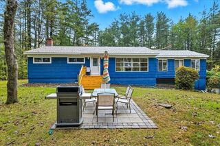 Photo of 780 Old Plymouth St Halifax, MA 02338