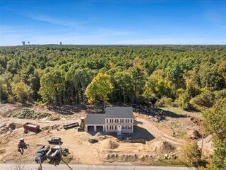 Photo of 306 Wood St Middleborough, MA 02346