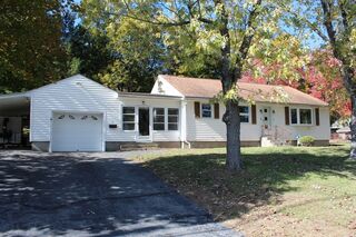 Photo of real estate for sale located at 4 Thomas Hill Rd Millbury, MA 01527
