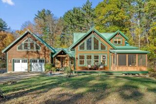 Photo of 193 Nichewaug Rd Petersham, MA 01366
