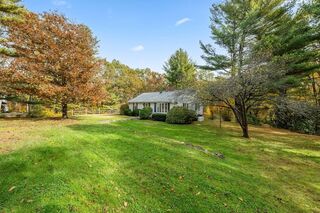 Photo of 55 Warren St Boylston, MA 01505