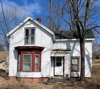 Photo of 10 Green St Brookfield, MA 01506