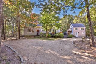 Photo of 10 Dory Circle Edgartown, MA 02539
