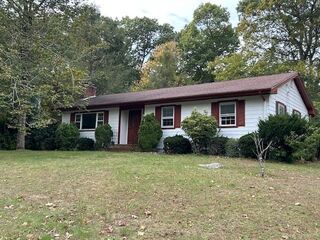 Photo of real estate for sale located at 73 Juliette St Dartmouth, MA 02747
