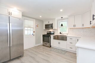 Photo of 8 Roberts Rd Ashland, MA 01721