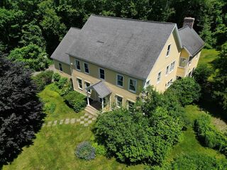 Photo of 11 Davis Ln Georgetown, MA 01833
