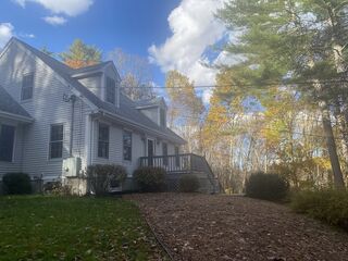 Photo of 170 Bridge St Warren, MA 01083