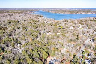 Photo of 1081-B Main St Cotuit, MA 02635