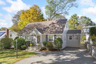 Photo of real estate for sale located at 20 Lansdowne Road Arlington, MA 02474
