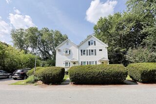 Photo of 7 Jackson Ct Natick, MA 01760