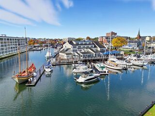 Photo of 90 Wharf St Salem, MA 01970