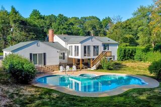 Photo of 58 Washington Topsfield, MA 01983