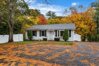 Photo of 7 Westwood Rd Natick, MA 01760