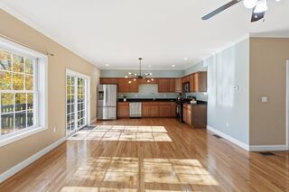 Photo of 90 Rangeway Rd Billerica, MA 01821