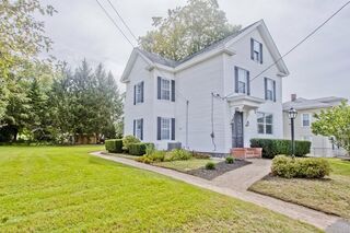 Photo of 85 Chapel Warren, MA 01092