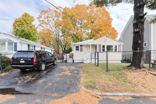 Photo of 17 Mokema Ave Waltham, MA 02451