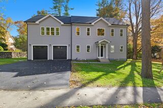 Photo of 20 Pine Hill Rd Lynnfield, MA 01940