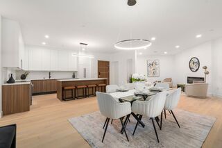 Photo of 16 Stearns Rd Wellesley, MA 02482