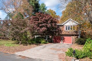 Photo of 107 Richard Road Holliston, MA 01746