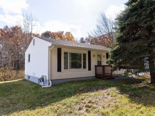 Photo of 23 Mill St Brookfield, MA 01506