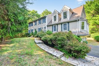 Photo of 1 Great Cedar Dr Lakeville, MA 02347
