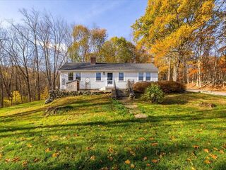 Photo of 1350 Thresher Rd. Hardwick, MA 01037