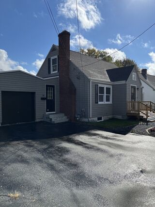 Photo of 14 Crescent Rd North Weymouth, MA 02191