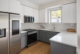 Photo of 421 High St West Medford, MA 02155