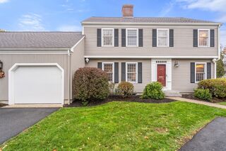 Photo of 5 Prentiss Pl Medfield, MA 02052