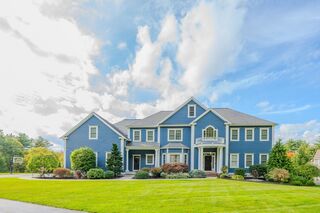 Photo of 25 Collins Rd Berlin, MA 01503