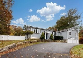 Photo of real estate for sale located at 242 Hedges Pond Rd Plymouth, MA 02360