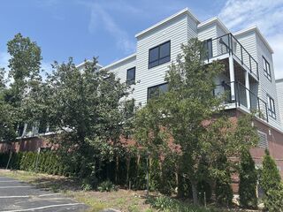 Photo of real estate for sale located at 1391 Main Street Walpole, MA 02081