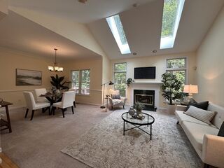 Photo of 7 Stonegate Lane Bedford, MA 01730