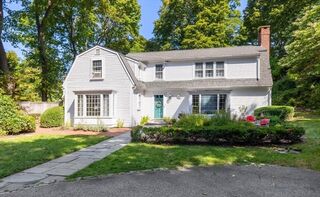Photo of 102 Central St Hingham, MA 02043