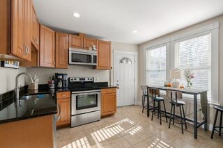Photo of 76 Taft Ave West Newton, MA 02465
