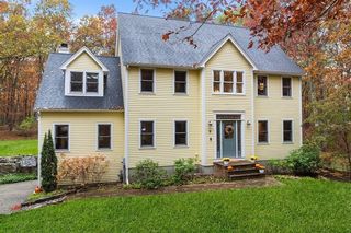 Photo of 9 Hawk Way Georgetown, MA 01833