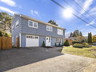 Photo of 27 Hodgkins Rd Rockport, MA 01966