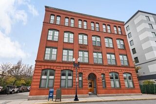 Photo of 589 Essex St Lynn, MA 01901