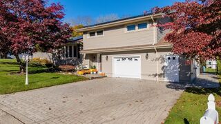 Photo of 29 Maplecrest Dr Dartmouth, MA 02747