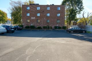 Photo of 305 Riverside Ave Medford, MA 02155
