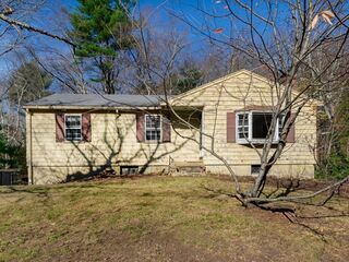 Photo of 103 Elm St North Reading, MA 01864