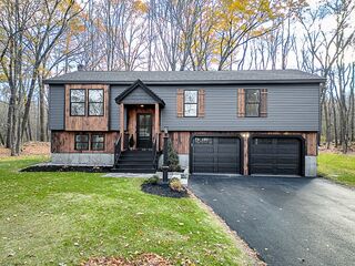 Photo of 41 West St Pepperell, MA 01463