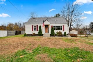 Photo of 20 Leicester St Oxford, MA 01537