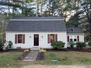 Photo of 18 Boxford Rd Topsfield, MA 01983