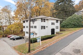 Photo of 2 Adams Street Marlborough, MA 01752