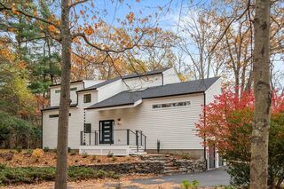 Photo of 620 South Avenue Weston, MA 02493