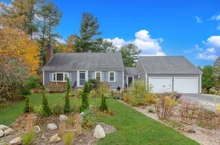 Photo of 11 Joanne Dr Marion, MA 02738